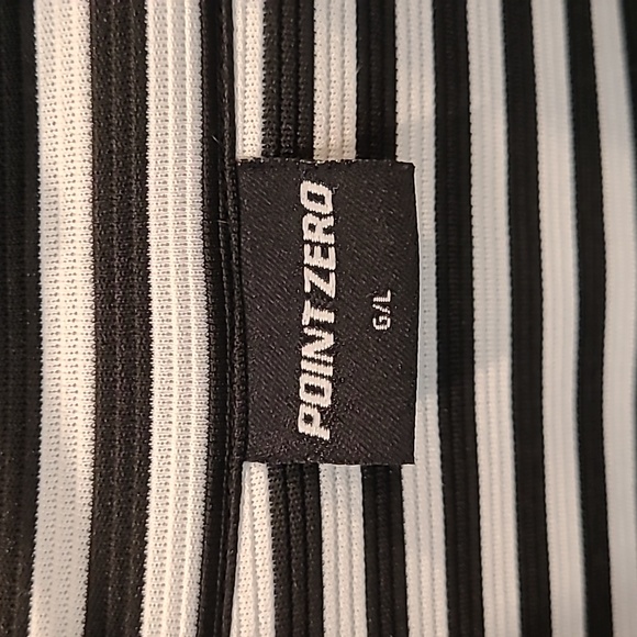 Point Zero Black and white Stripe Blazer Large - Picture 3 of 9